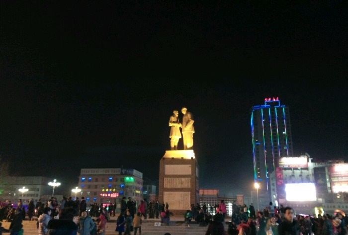 中秋廈門租車自駕旅游去團結(jié)夜市